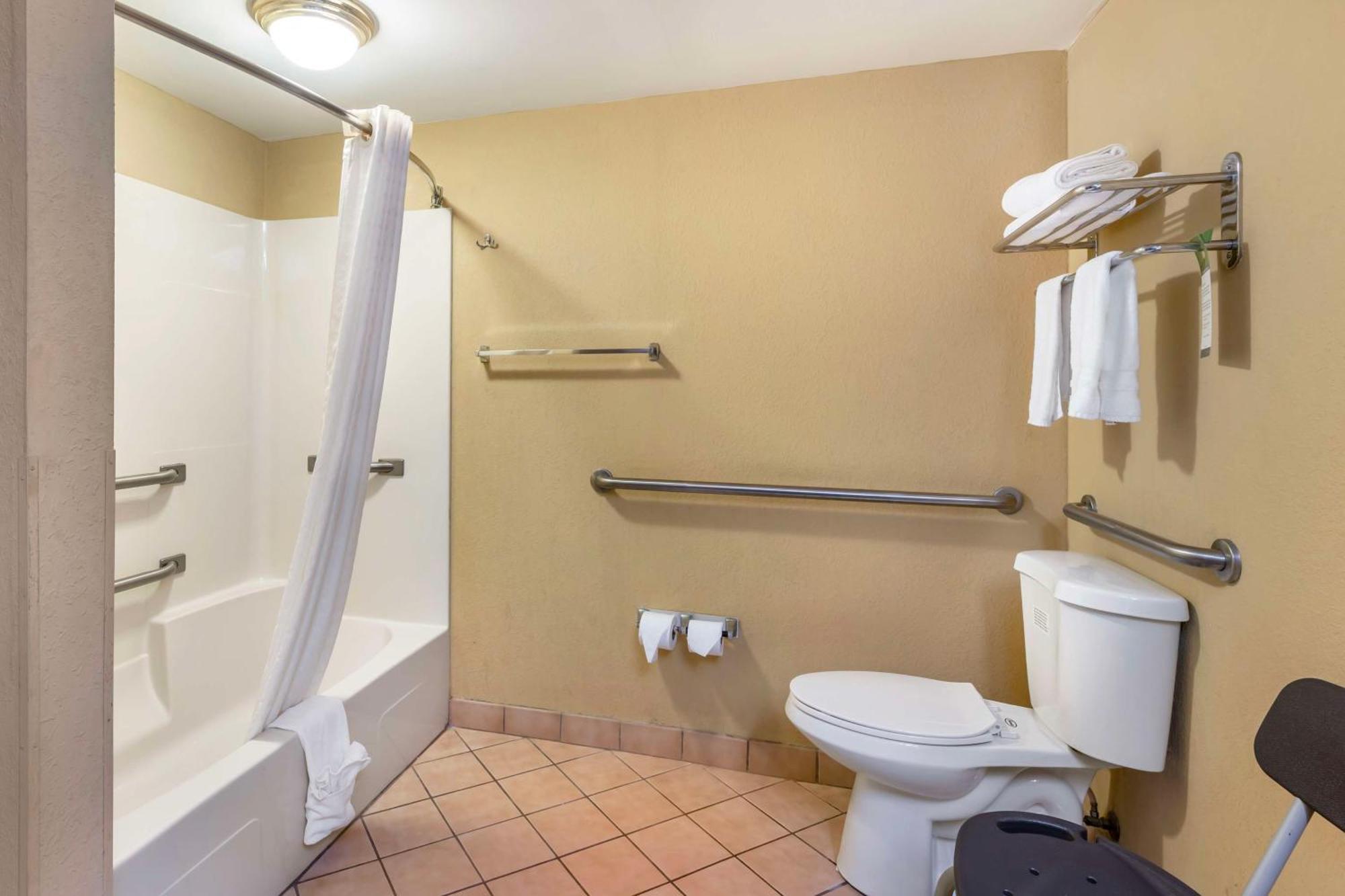Best Western Bradford Inn Swainsboro Buitenkant foto